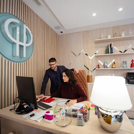 P.c. Boutique H. Castel Nuovo, By Clapa Group Dislocated Hospitality * Naples