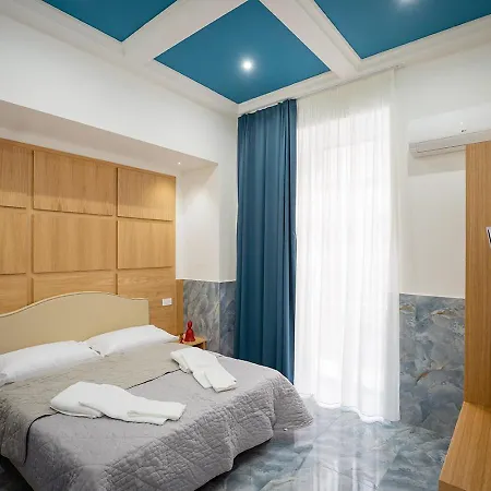 P.c. Boutique H. Castel Nuovo, By Clapa Group Dislocated Hospitality * Naples