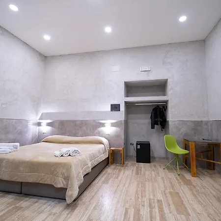 게스트하우스 P.c. Boutique H. Castel Nuovo, By Clapa Group Dislocated Hospitality 2*